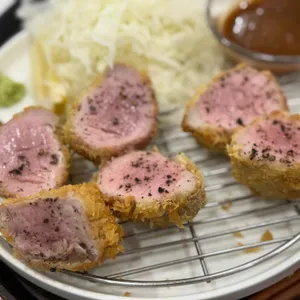 알돈 사진