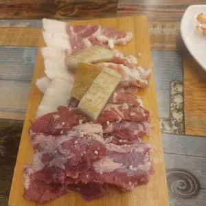 정담숯불생고기 사진