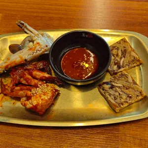 호시절 꽃게보리밥 사진