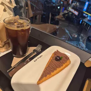 카페 라이츠 사진