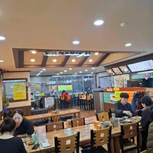 뼈누리감자탕묵은지 리뷰 사진