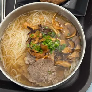 오리엔탈누들 대표 사진