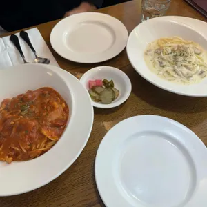 스파게티가있는풍경 사진