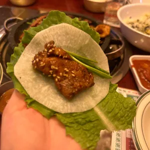 손에손잡고 사진