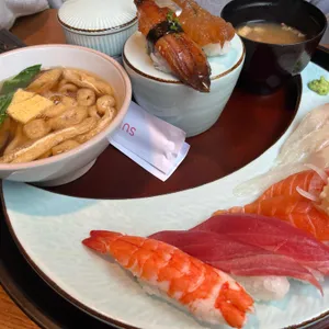 상무초밥 대표 사진