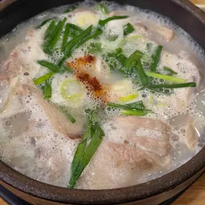 본전돼지국밥 사진
