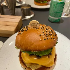 고든램지버거 사진