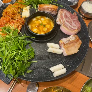 효자동솥뚜껑 대표 사진