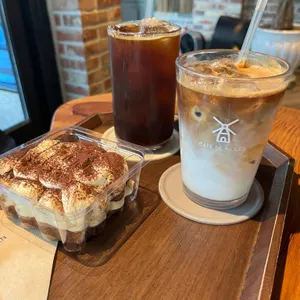 카페 드몰른 사진