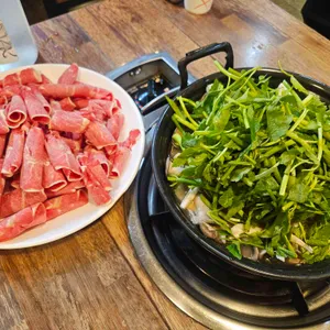 신천샤브칼국수 사진