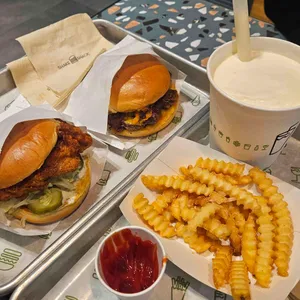 쉐이크쉑 대표 사진