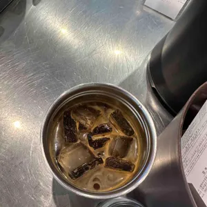 컴포즈커피 사진