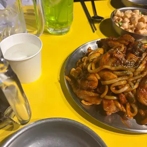 냠냠숯불두마리치킨 사진