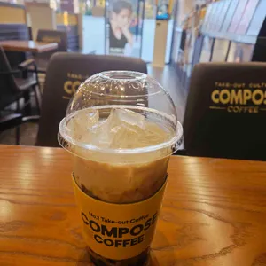 컴포즈커피 대표 사진