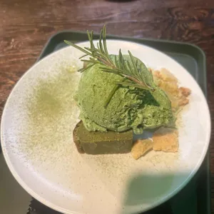 LIBERTY 대표 사진