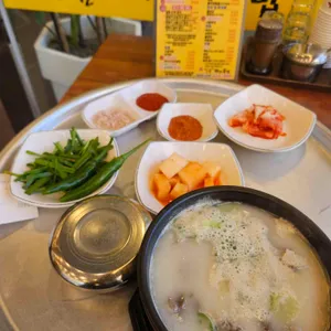 일품돼지국밥 사진