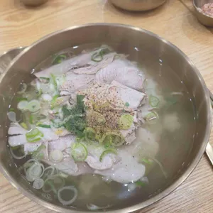 돈곰 대표 사진