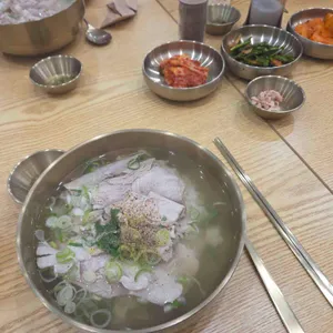 돈곰 대표 사진