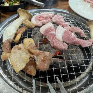 류통뒷고기 사진