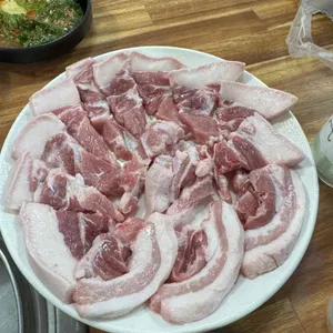 류통뒷고기 사진