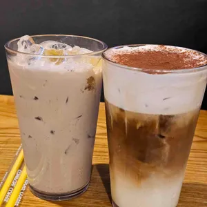 컴포즈커피 사진