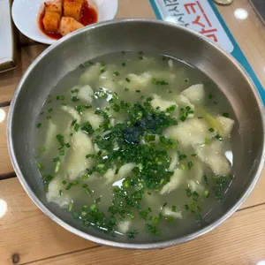 사평다슬기수제비 대표 사진