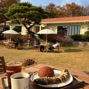 로더우드 L'odeur Wood 사진