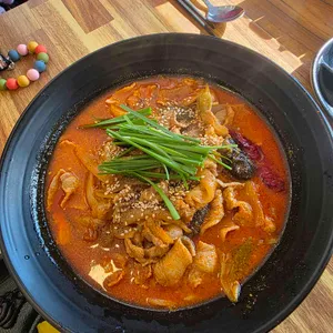 더불짬뽕 사진