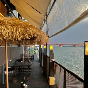 와이키키마켓 사진