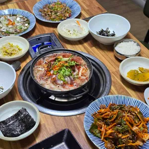 여수항돌게쟁이 대표 사진