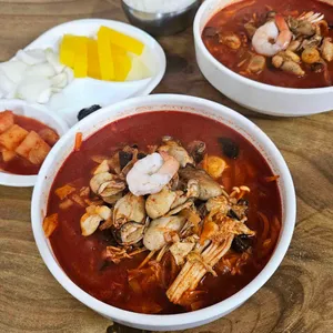 동서식당 사진 1