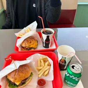 버거히어로 사진