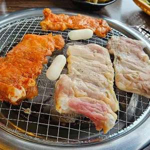 명물숯불닭갈비 사진 1