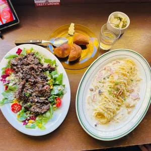 테이스티브라운 사진