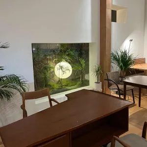 로우더 대표 사진