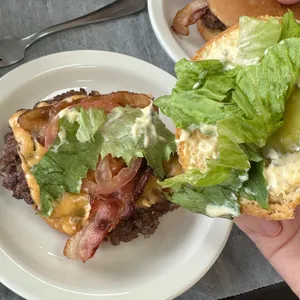 슈퍼마켓화이트버거스탠드 사진