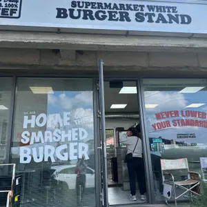 슈퍼마켓화이트버거스탠드 대표 사진
