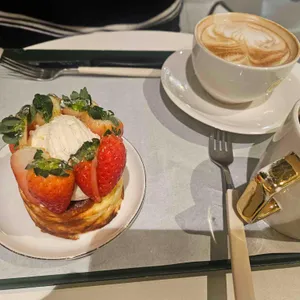 퍼스트커피랩 사진