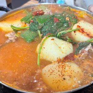 송파감자국 사진 1