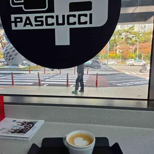 파스쿠찌 리뷰 사진