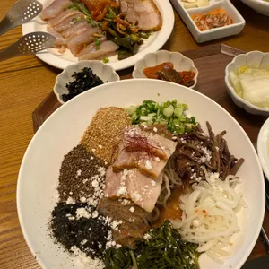 남녘들회국수보쌈 사진