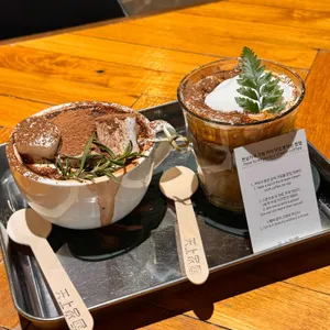 천상가옥 대표 사진