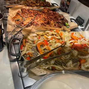 애슐리퀸즈 사진