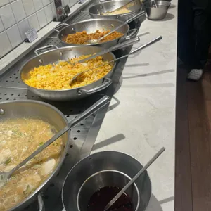 애슐리퀸즈 사진