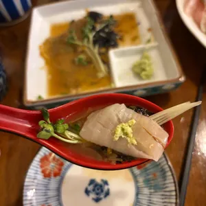 조우 대표 사진