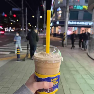 메가MGC커피 사진