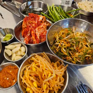 허기 대표 사진