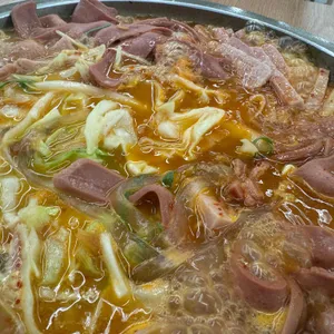 엉클부대찌개 사진