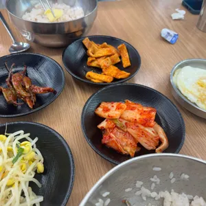 엉클부대찌개 대표 사진