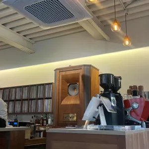 헬카페 뮤직 리뷰 사진